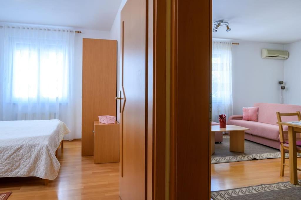Apartment Sunce بولا المظهر الخارجي الصورة